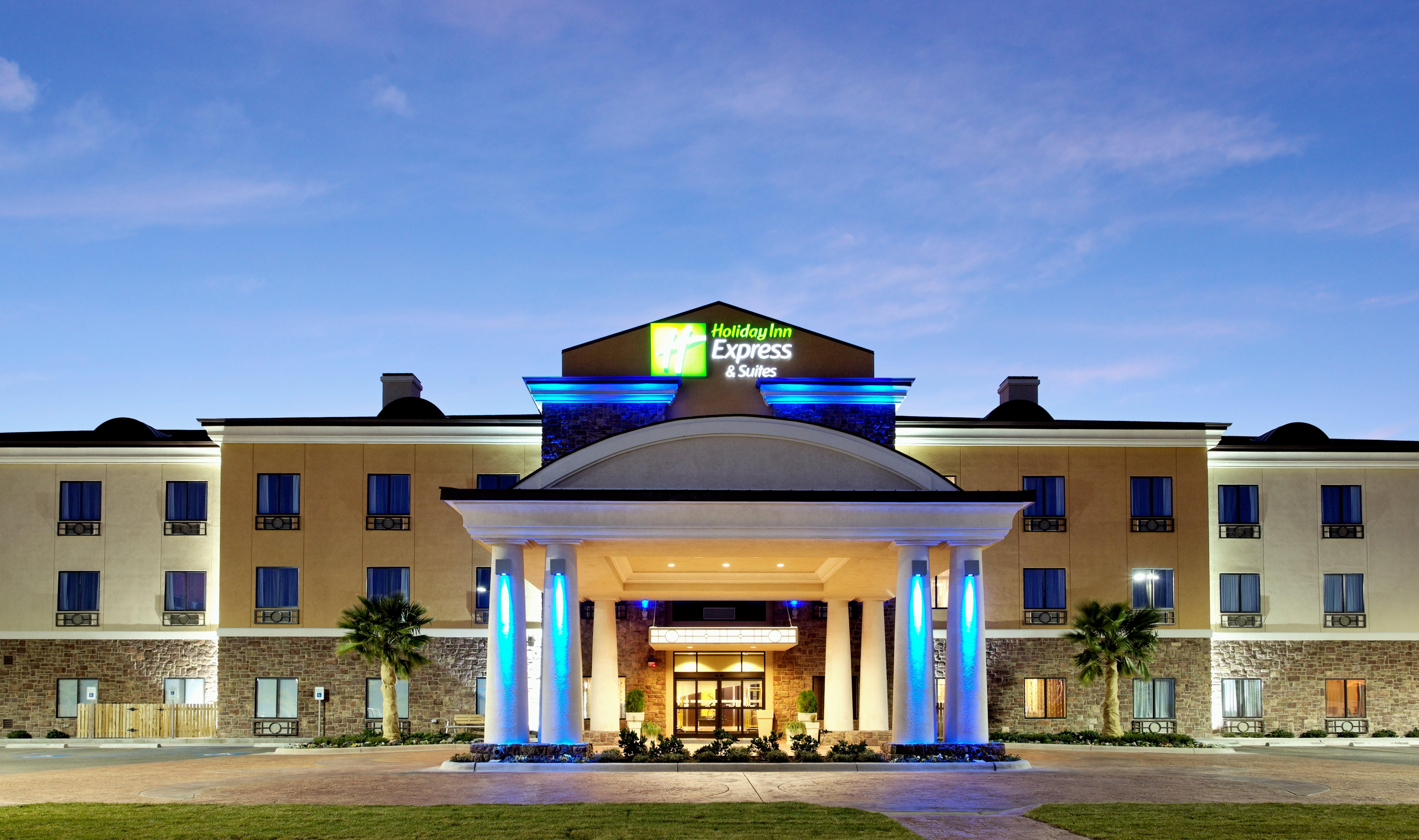 Holiday Inn Express Hotel And Suites - Odessa By Ihg Buitenkant foto