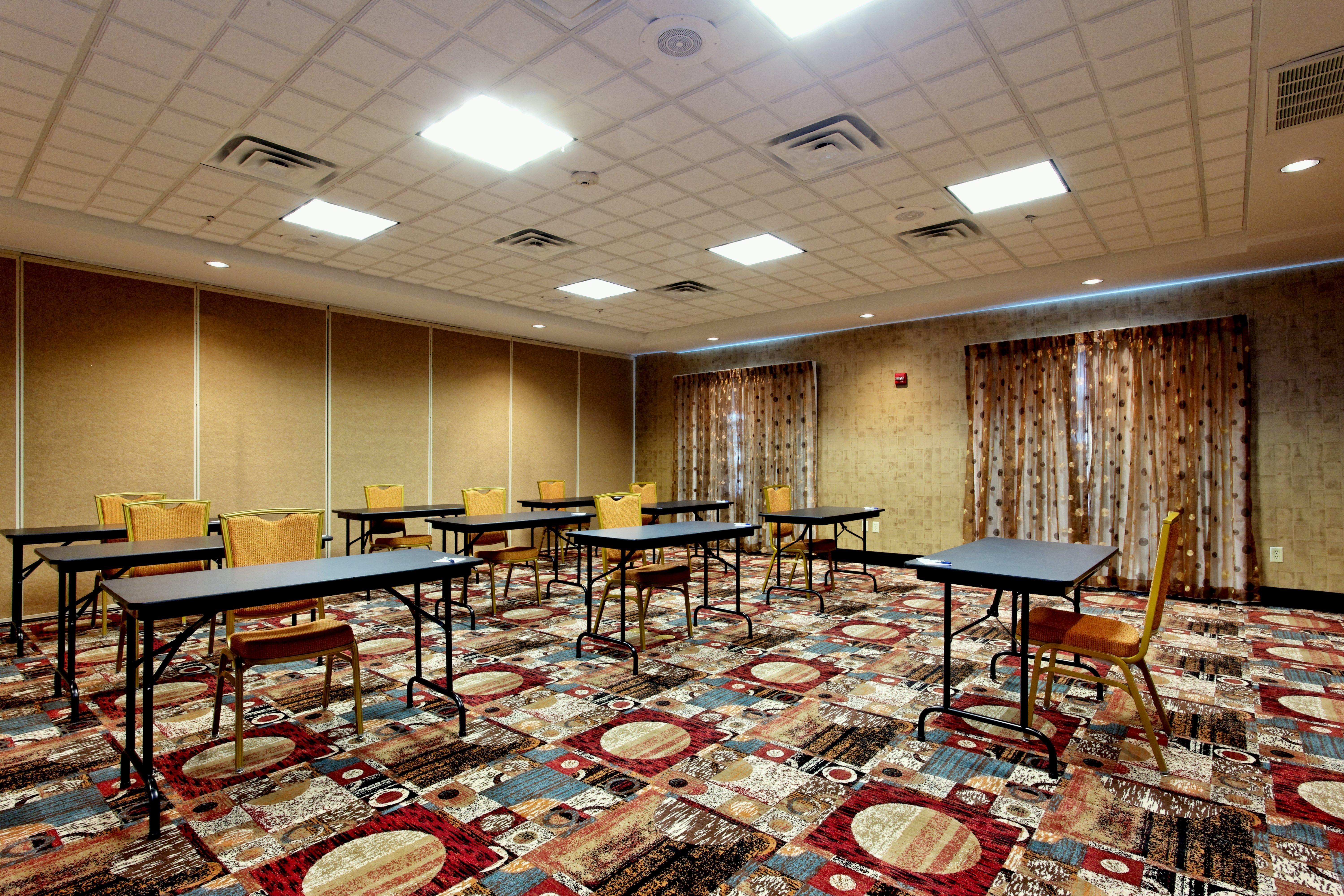 Holiday Inn Express Hotel And Suites - Odessa By Ihg Buitenkant foto