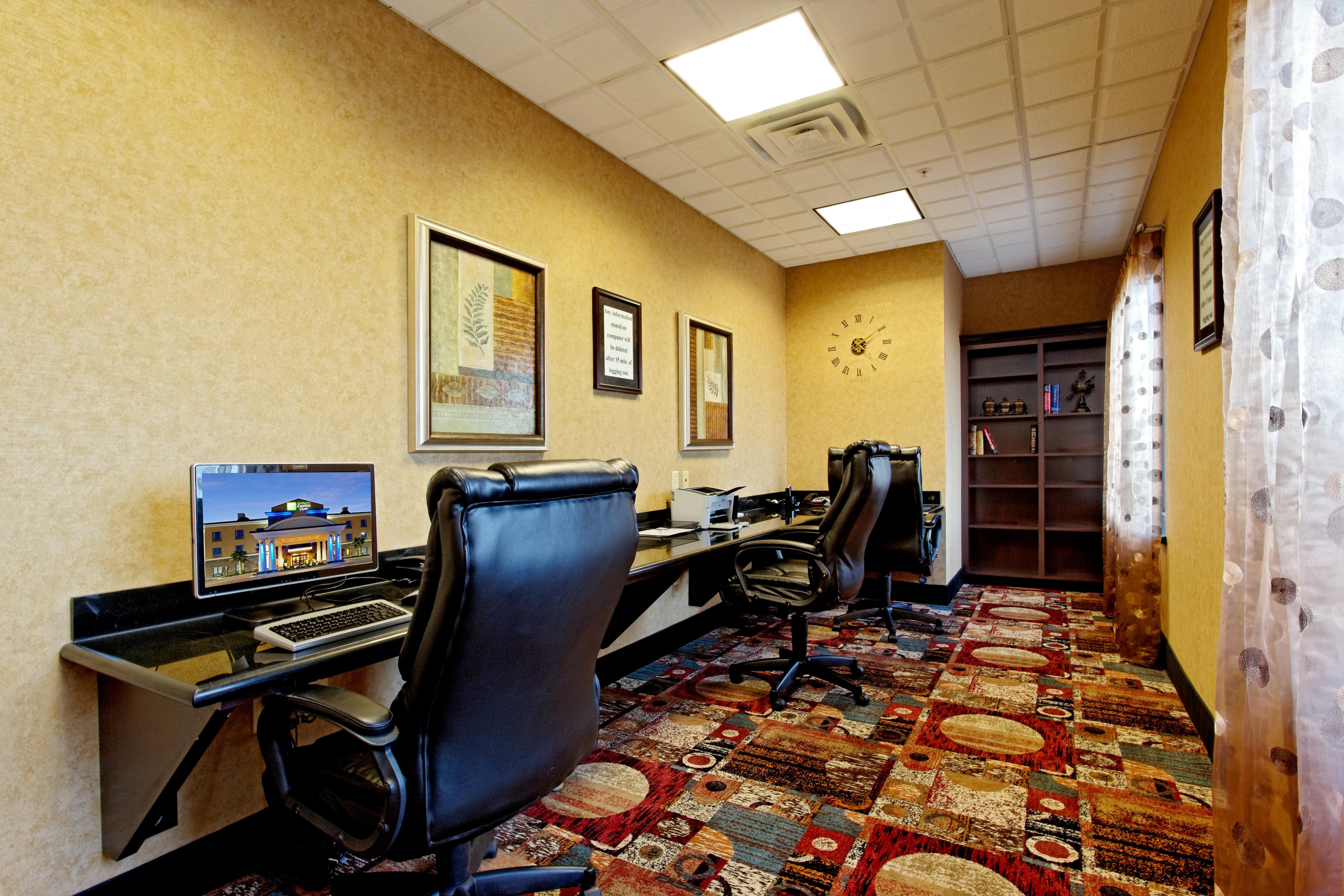 Holiday Inn Express Hotel And Suites - Odessa By Ihg Buitenkant foto